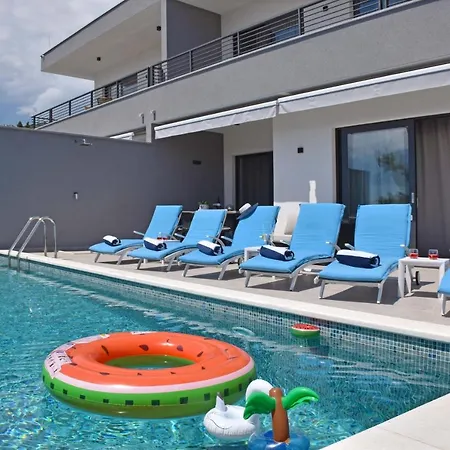 Villa Alexandra - Makarska